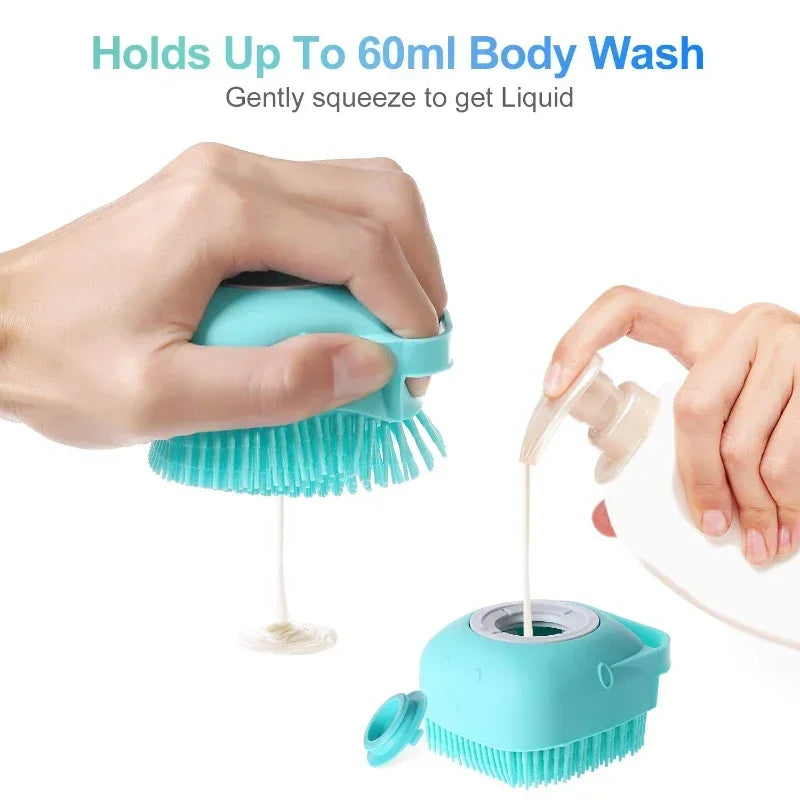 Brosse de bain 2-en-1  – Distributeur de shampooing - LePetitChat